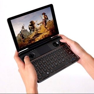 あらゆるジャンルのゲームで直感的な操作を。携帯型ゲーミングPCが登場｜GPD