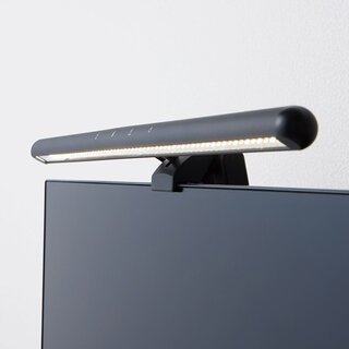 液晶ディスプレイに引っ掛けるだけの簡単設置。 手元を明るく照らす「ディスプレイライト」｜KINGJIM