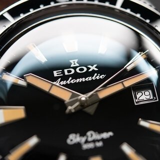 世紀をまたいで明かされた極秘開発の逸話を残す限定アイテム|EDOX
