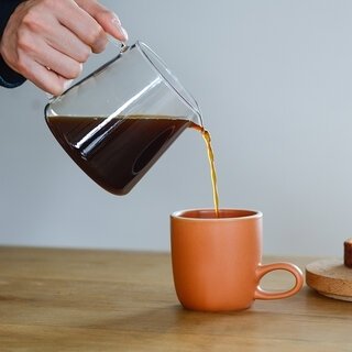 バウハウスを代表するウィルヘルム・ワーゲンフェルトによる普遍美と機能性｜trendglass JENA