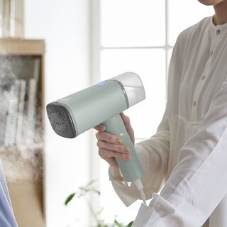 衣類のシワ取りをはじめ、脱臭・除菌機能まで搭載したハンディスチーマー発売｜Toffy