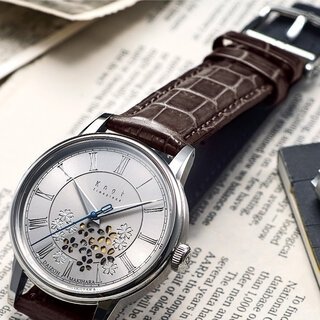 ひと目で分かる超個性。独立時計師・牧原大造氏が表現する桜モチーフの”和モダン”ウオッチ｜Knot