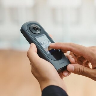 360° 画像を必要とするビジネス現場をより効率化。リコー「THETA X」がリリース｜RICOH