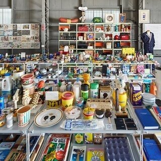 2017年に開催した展覧会をまとめた記録集『柳本浩市 ARCHIVIST』 が刊行｜柳本浩市