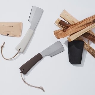 より細かな作業や持ち運びに。熊野亘氏がデザインした鉈がコンパクトサイズに｜Nicetime Mountain Gallery
