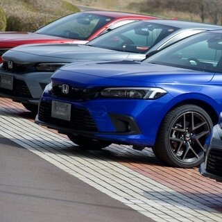ホンダ シビックe:HEVに試乗──ICEと同様のファンな走りはキープされているか？｜HONDA