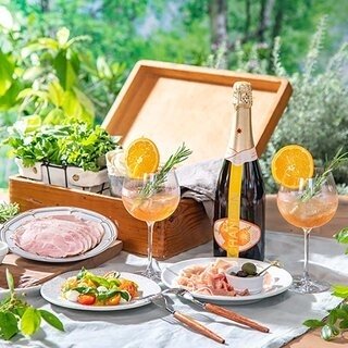スパークリングワイン「シャンドン」が期間限定で東京ミッドタウンに“ガーデン”をオープン｜CHANDON