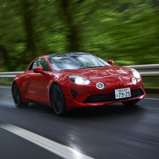新型アルピーヌA110に試乗──“110GT”と“110S” その違いに迫る|Alpine