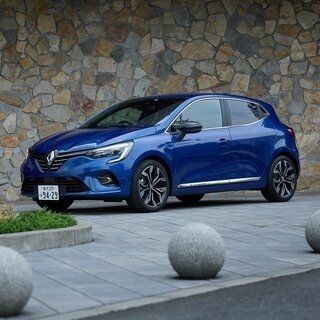 ルノー ルーテシアE-TECHハイブリッドに試乗──スポーティな走りと驚異の低燃費を両立|Renault