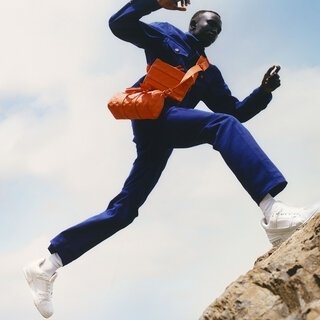 ルイ・ヴィトンのメンズレザーグッズ新たなアイテムが登場｜Louis Vuitton