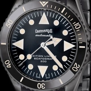 オールブラック&ヴィンテージベージュ。時計界の最旬トレンドを盛り込んだ限定モデル|EBERHARD