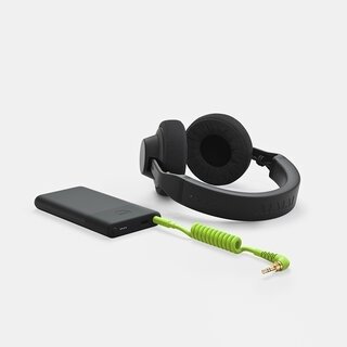 世界初、超低レイテンシーなワイヤレス・ヘッドフォン｜AIAIAI 