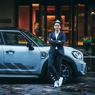 モータージャーナリスト 小沢コージが語る、MINI CROSSOVER PHEVの魅力|MINI