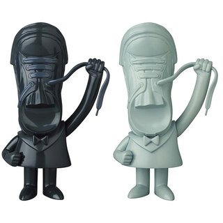 【三原康裕インタビュー】「靴紐結べな君」のソフビ人形に込めた思いとは？ | MEDICOM TOY