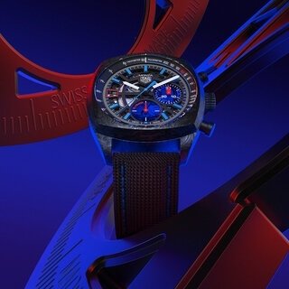 受け継がれる、レーシングスピリッツ。不朽の名作「モンツァ」が復活。|TAG HEUER