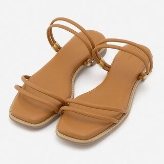 KEYUCAより、履き心地にこだわった「Nast 2WAY フラットサンダル」新発売｜KEYUCA