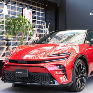 “新しいカタチのスポーツSUV” クラウン スポーツがデビュー|TOYOTA