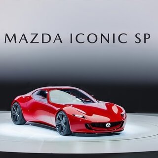 マツダがPHEVのコンパクトスポーツカーコンセプトを世界初披露|MAZDA