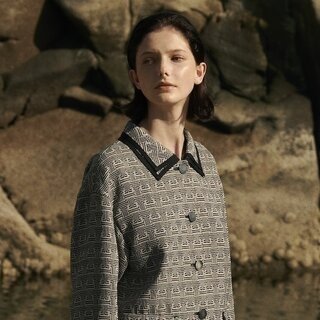 フェア開催中の「ランバン コレクション」24SSで注目すべきはダブルJLモノグラムをあしらったセットアップ | LANVIN COLLECTION