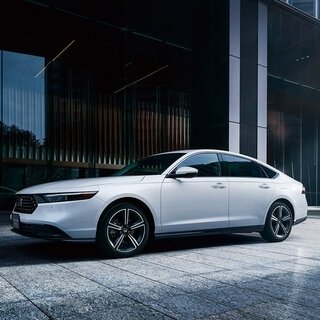 ホンダのフラッグシップセダン　フルモデルチェンジを受けた新型アコードが発売｜HONDA