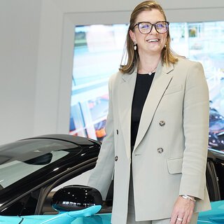 アジア太平洋地域ディレクター、シャーロット・ディクソンさんが語るマクラーレンのブランド戦略|McLaren