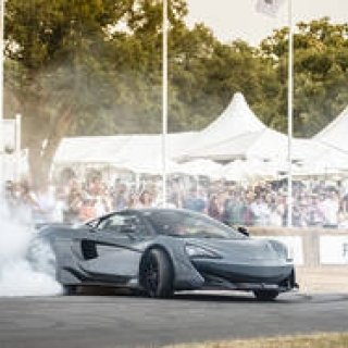 マクラーレンが2025年までに全車ハイブリッド化を発表｜McLaren