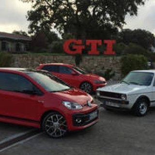 ゴルフ、ポロ、up!のGTI3兄弟に試乗|Volkswagen