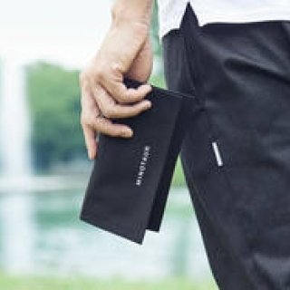 ミノトール、アーバンライフな「プルーム・テック」専用デバイスポーチをリリース｜MINOTAUR