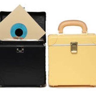 バルカナイズド・ファイバーによる7インチ・レコード用ケース｜TIMEVOYAGER × BEAMS RECORDS