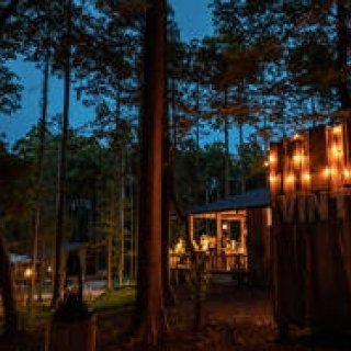 日本初の会員制グランピング施設「東京クラシックキャンプ」｜LOUNGE