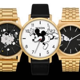 ミッキーマウス生誕90周年を祝した、プレイフルなコレクション｜NIXON