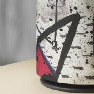 デヴィッド・リンチとコラボレーションしたスピーカー|BANG & OLUFSEN