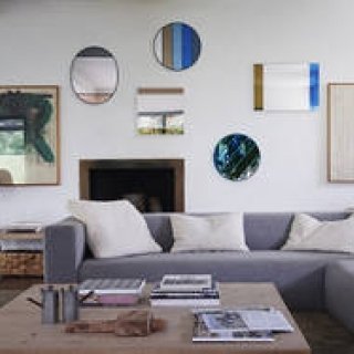 アートフレームのようなミラーコレクション「Vitrail（ヴィトレイル）」｜MAGIS