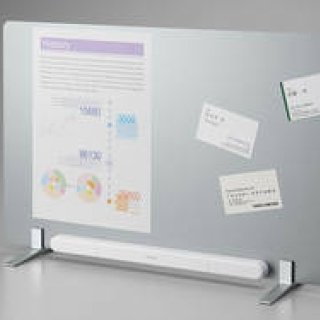 静電気の力で紙を吸着する掲示板「ラッケージ」。新たな2タイプが発売｜KING JIM