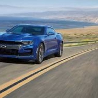 より精悍な顔つきにフェイスリフトしたカマロ|Chevrolet