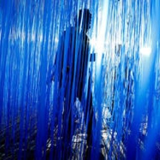 エスパス ルイ・ヴィトン東京でヘスス・ラファエル・ソト「Pénétrable BBL Bleu」展｜ART