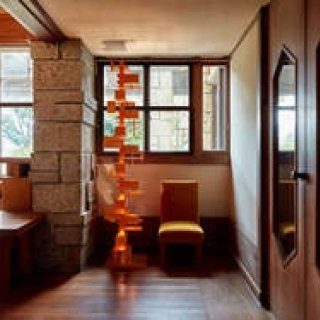 デザイナー・皆川明が解釈した名作照明「TALIESIN®2」｜YAMAGIWA