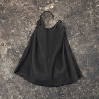 ピッグレザーの質感とプリーツを掛け合わせた新感覚バッグ｜T.A.S