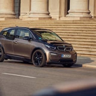 容量を拡大した新型バッテリー搭載のi3を発売｜BMW