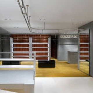 バレンシアガのメンズストアが伊勢丹新宿店メンズ館に初めてオープン|BALENCIAGA