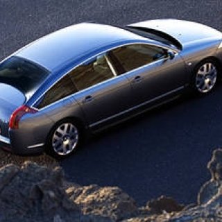 CITROEN C６｜シトロエンC6｜第４回　（後編）｜「純度の高いデザイン」