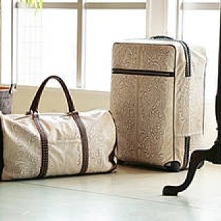 続・スーパーセブンに似合う赤（2）中東表現編