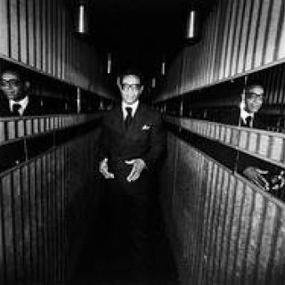 MOURN FOR MR.MAX ROACH　マックス ローチの美しい人生