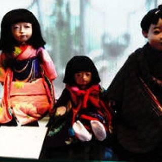 藤村明光人形展/ 燕子花別館