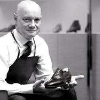 ジョン ロブのビスポーク詳細レポート