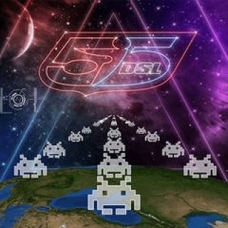 55DSLが「SPACE INVADERS」とコラボを実現