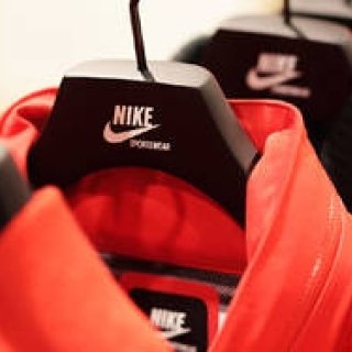 スポーツ×タウンの新・進化形『NIKE SPORTSWEAR』を着てみる（2）