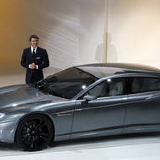 Lamborghini Estoque｜ランボルギーニ初の4ドアセダン「エストック・コンセプト」発表