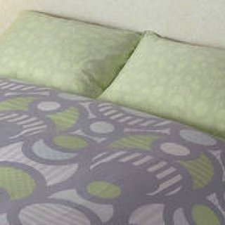 「ISETAN LIVING×HIROCOLEDGE」 BED│気持ちに響く、円と直線の大胆な図柄