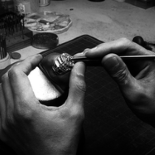 コアジュエルス｜CORE JEWELS｜新たな価値を創造する、ブラックダイヤモンドの世界